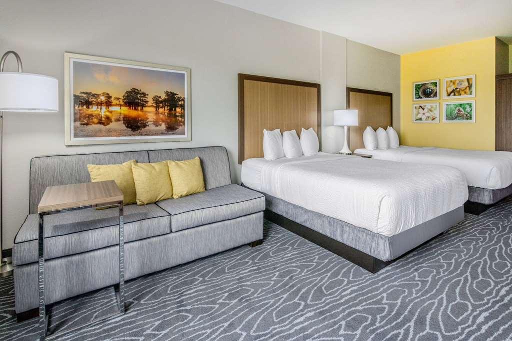 La Quinta Inn & Suites By Wyndham バルドスタ 部屋 写真