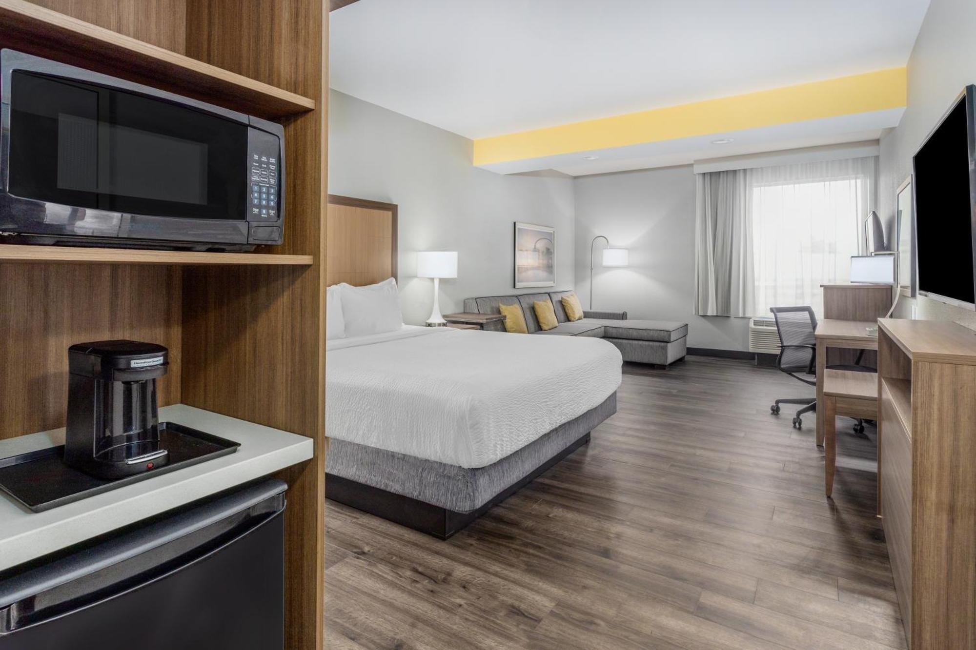 La Quinta Inn & Suites By Wyndham バルドスタ エクステリア 写真