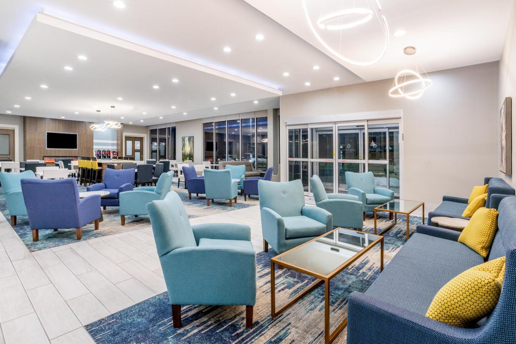 La Quinta Inn & Suites By Wyndham バルドスタ エクステリア 写真