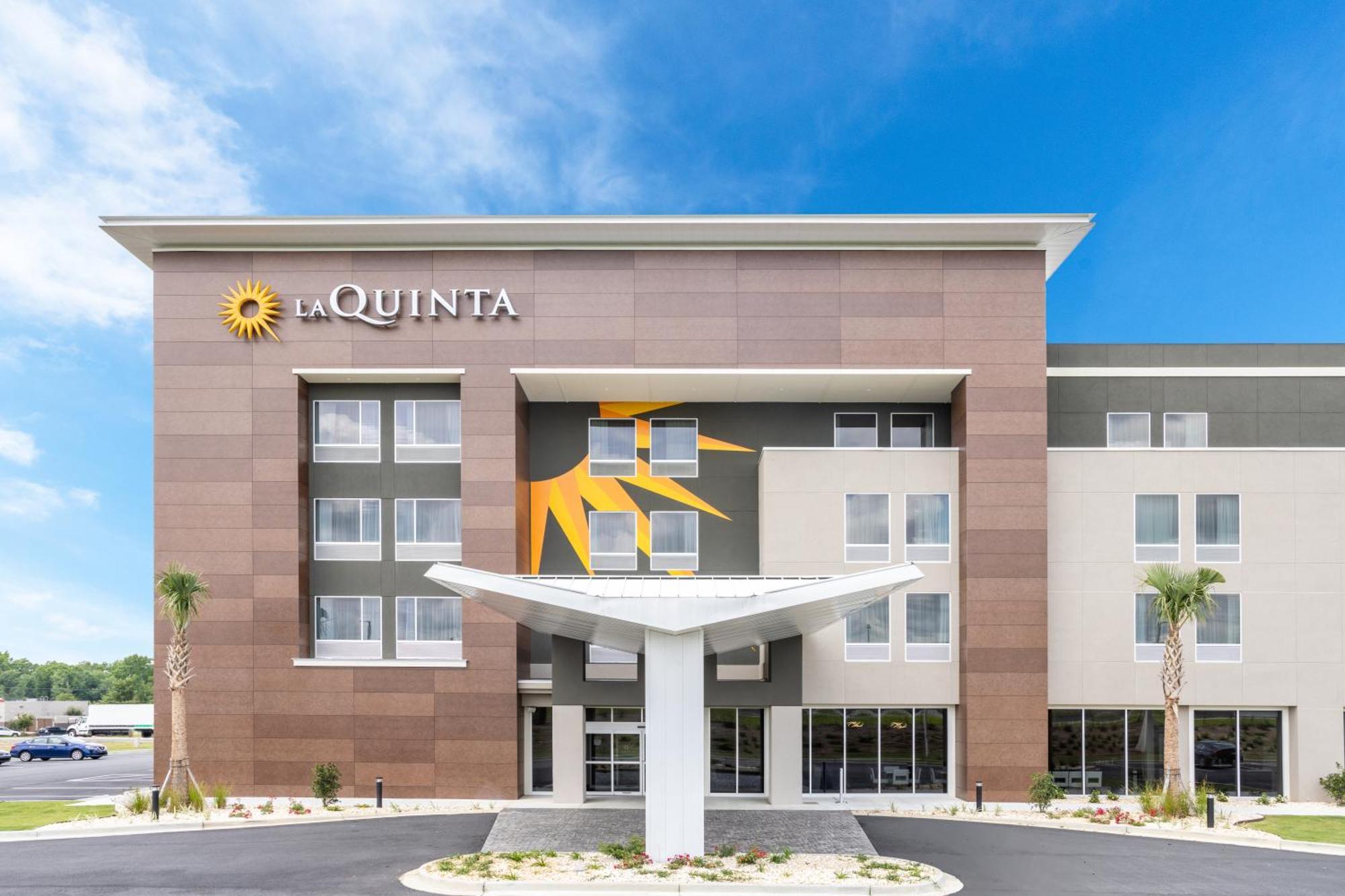 La Quinta Inn & Suites By Wyndham バルドスタ エクステリア 写真
